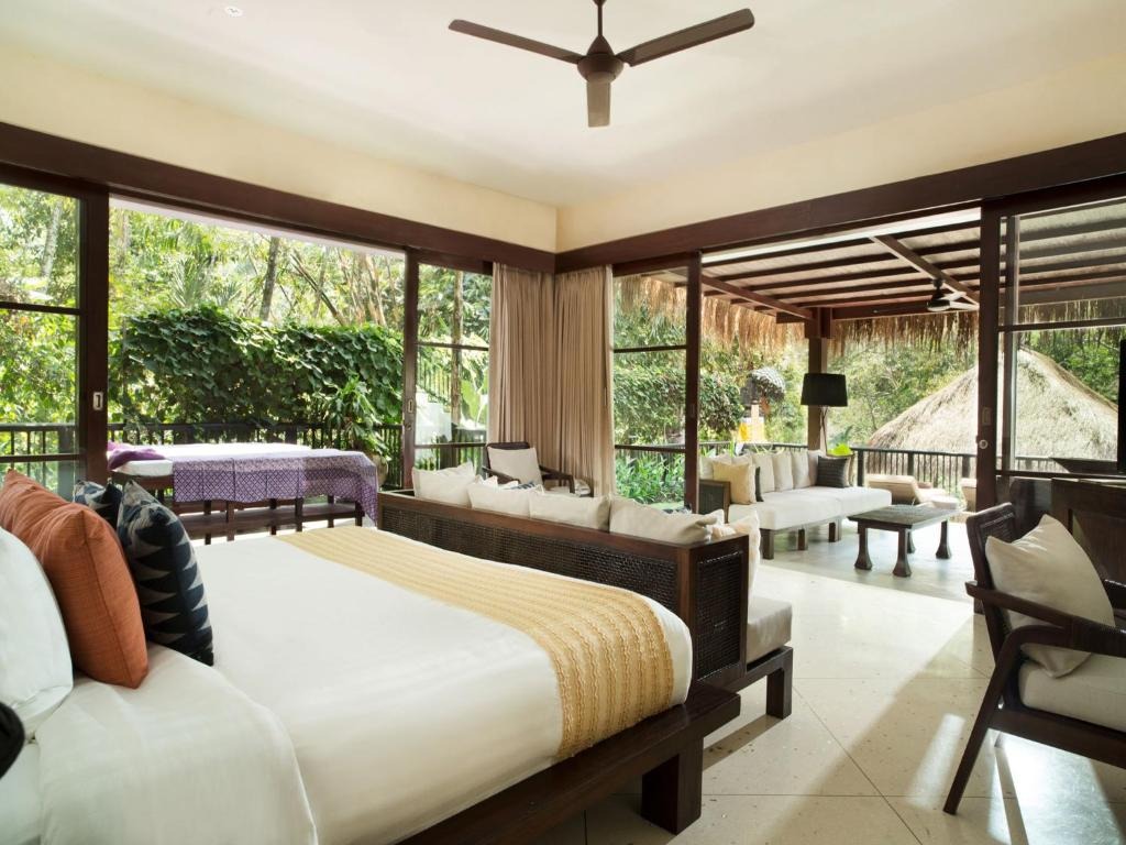 هتل هنگینگ گاردن